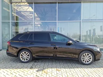 VW Golf VARIANT LIFE 2.0TDI 150CP DSG7