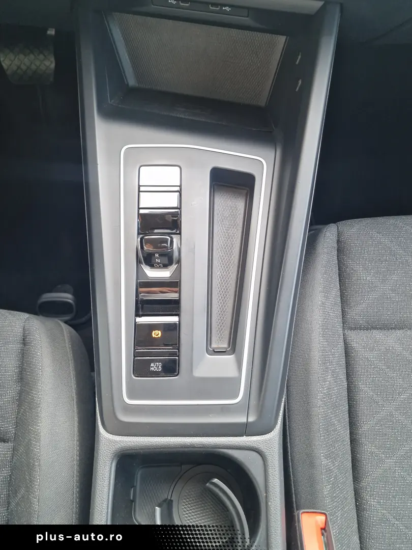 VW Golf VARIANT LIFE 2.0TDI 150CP DSG7