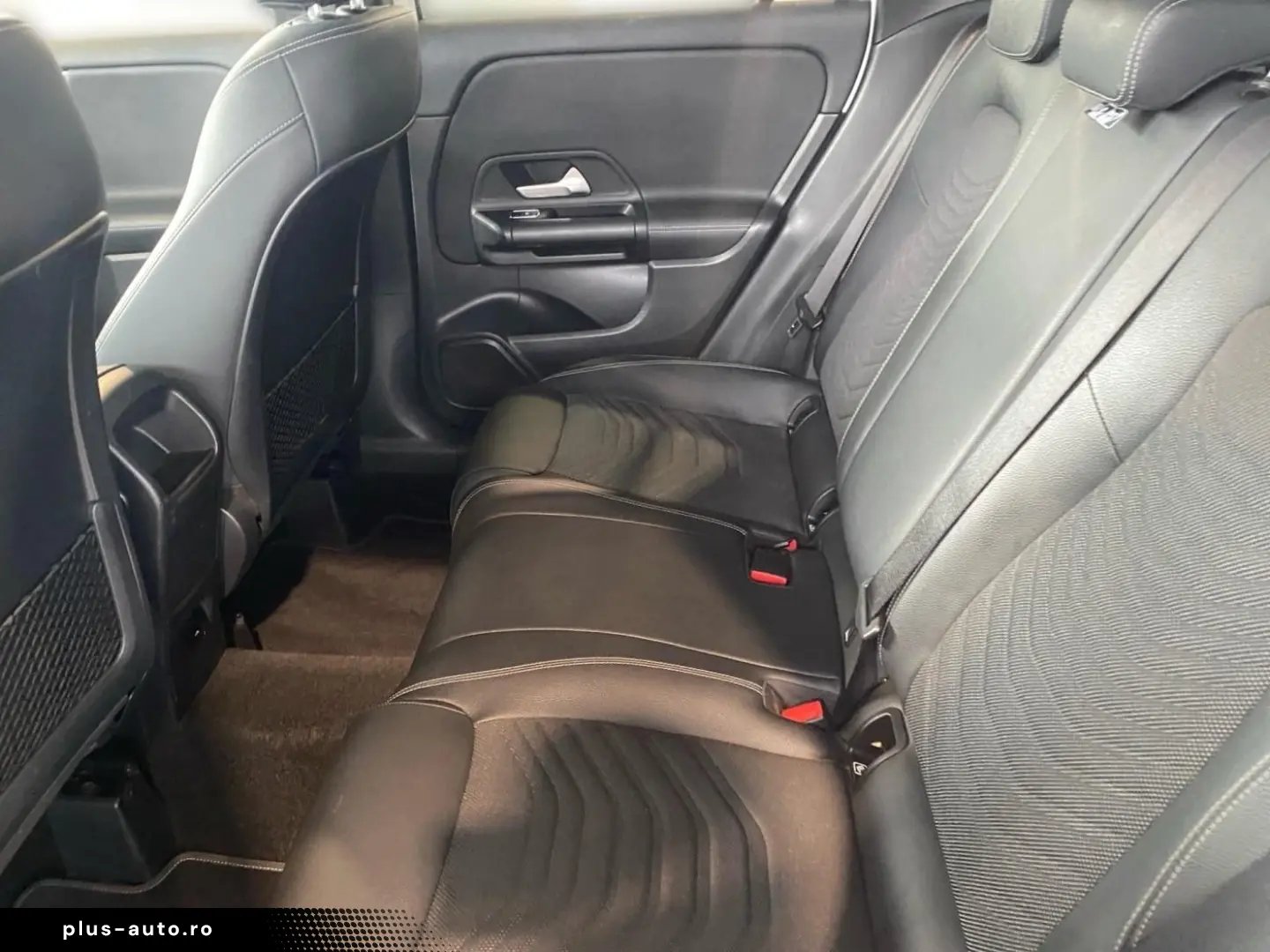 MERCEDES-BENZ GLA 250 e AHK LED SPUR KAM CARPLAY TOT&hellip;