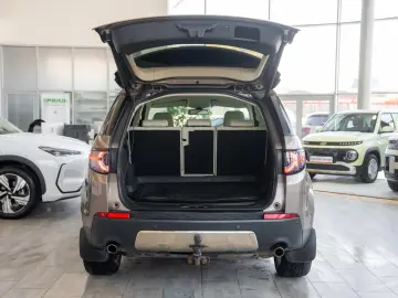 Land Rover Discovery L550 Discovery Sport 2.0