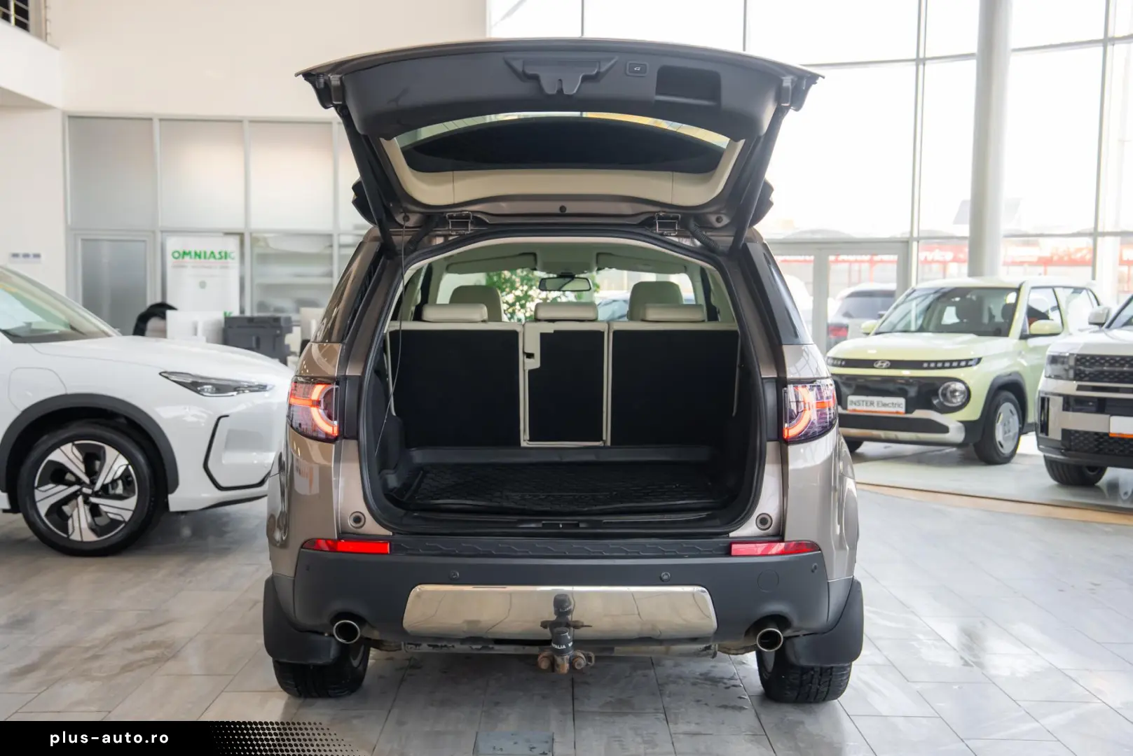 Land Rover Discovery L550 Discovery Sport 2.0