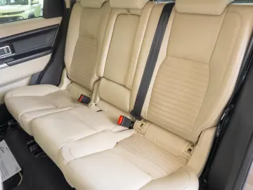 Land Rover Discovery L550 Discovery Sport 2.0