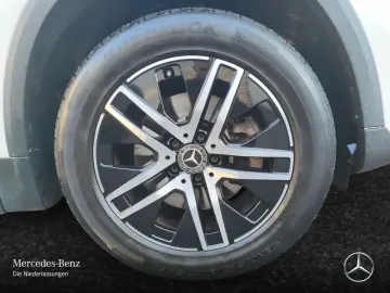 MERCEDES-BENZ GLA 250 e Progressive LED AHK Kamera Navi