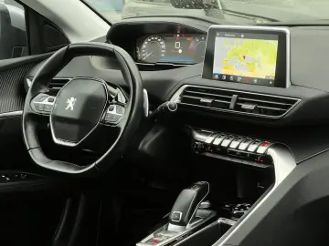 Peugeot 5008 Gen-Ii-2016