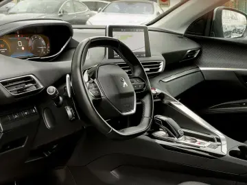 Peugeot 5008 Gen-Ii-2016