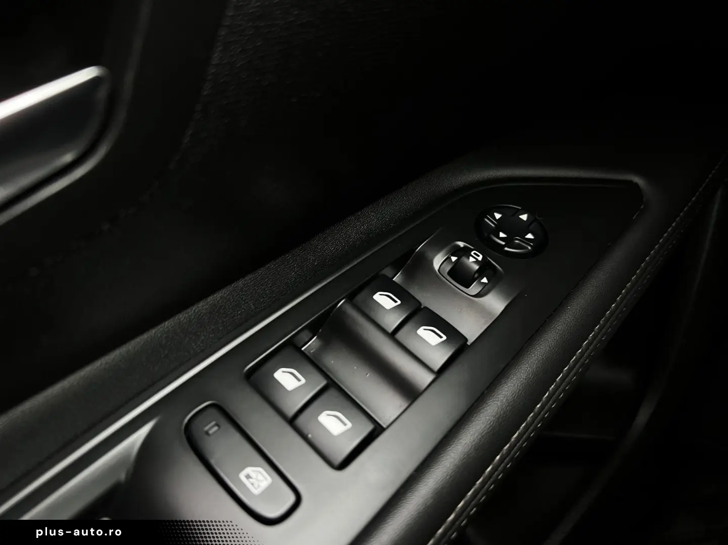 Peugeot 5008 Gen-Ii-2016