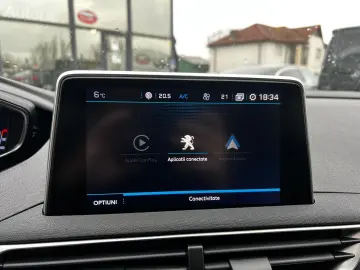 Peugeot 5008 Gen-Ii-2016