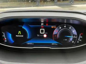 Peugeot 5008 Gen-Ii-2016