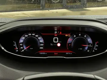 Peugeot 5008 Gen-Ii-2016