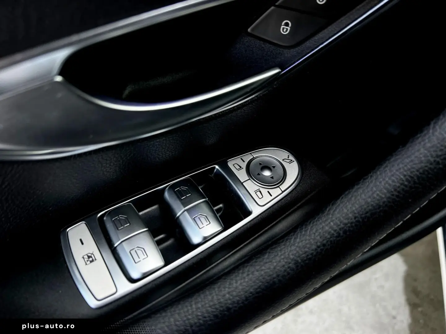 Mercedes-Benz E Gen-W213-2016