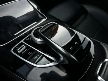 Mercedes-Benz E Gen-W213-2016