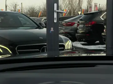 Mercedes-Benz E Gen-W213-2016