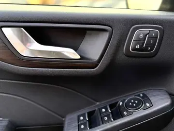 Ford Kuga Gen-Iii-2019