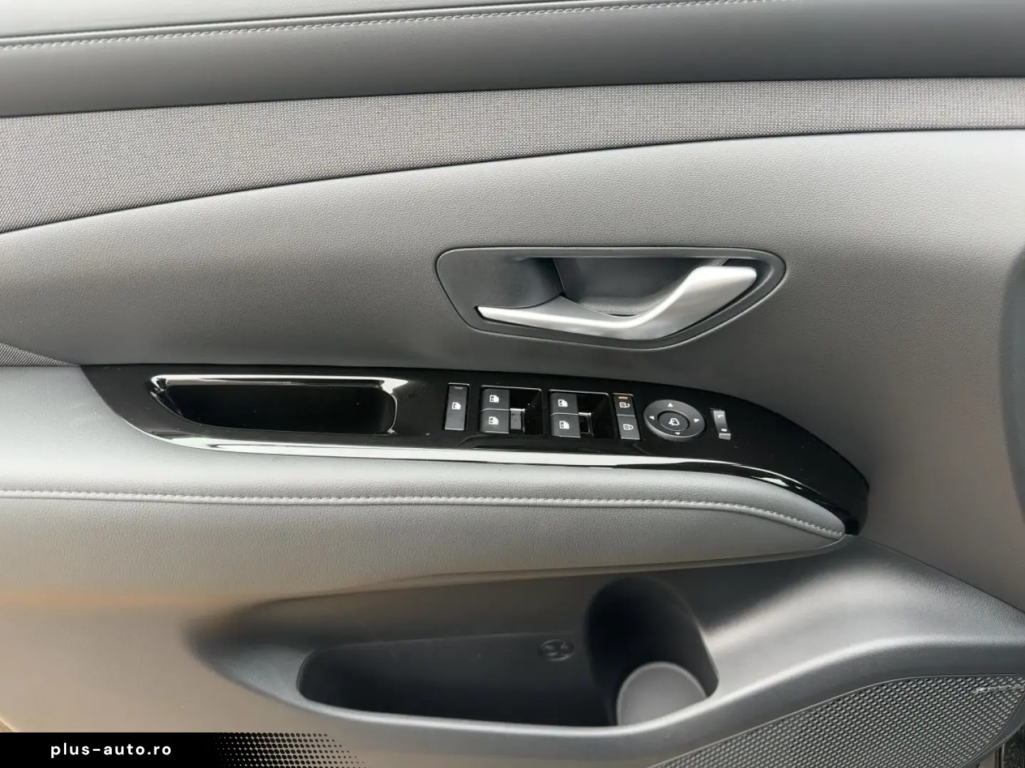 HYUNDAI TUCSON 1.6 T-GDI Mild-Hybrid Trend CarPlay