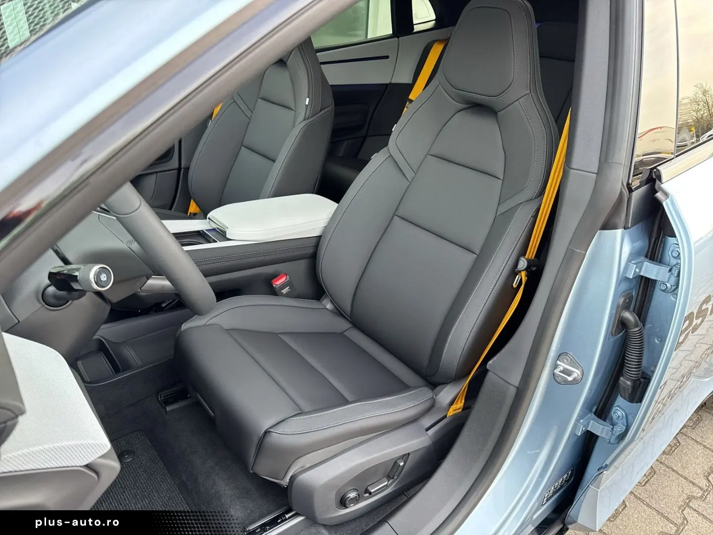 POLESTAR 4 Long Range Dual 100kWh Performance Pilot Plus