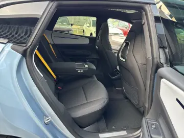 POLESTAR 4 Long Range Dual 100kWh Performance Pilot Plus