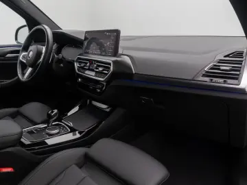BMW X3 xD30i M Sport AHK Kamera DAB HUD Panorama 20