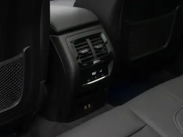 BMW X3 xD30i M Sport AHK Kamera DAB HUD Panorama 20