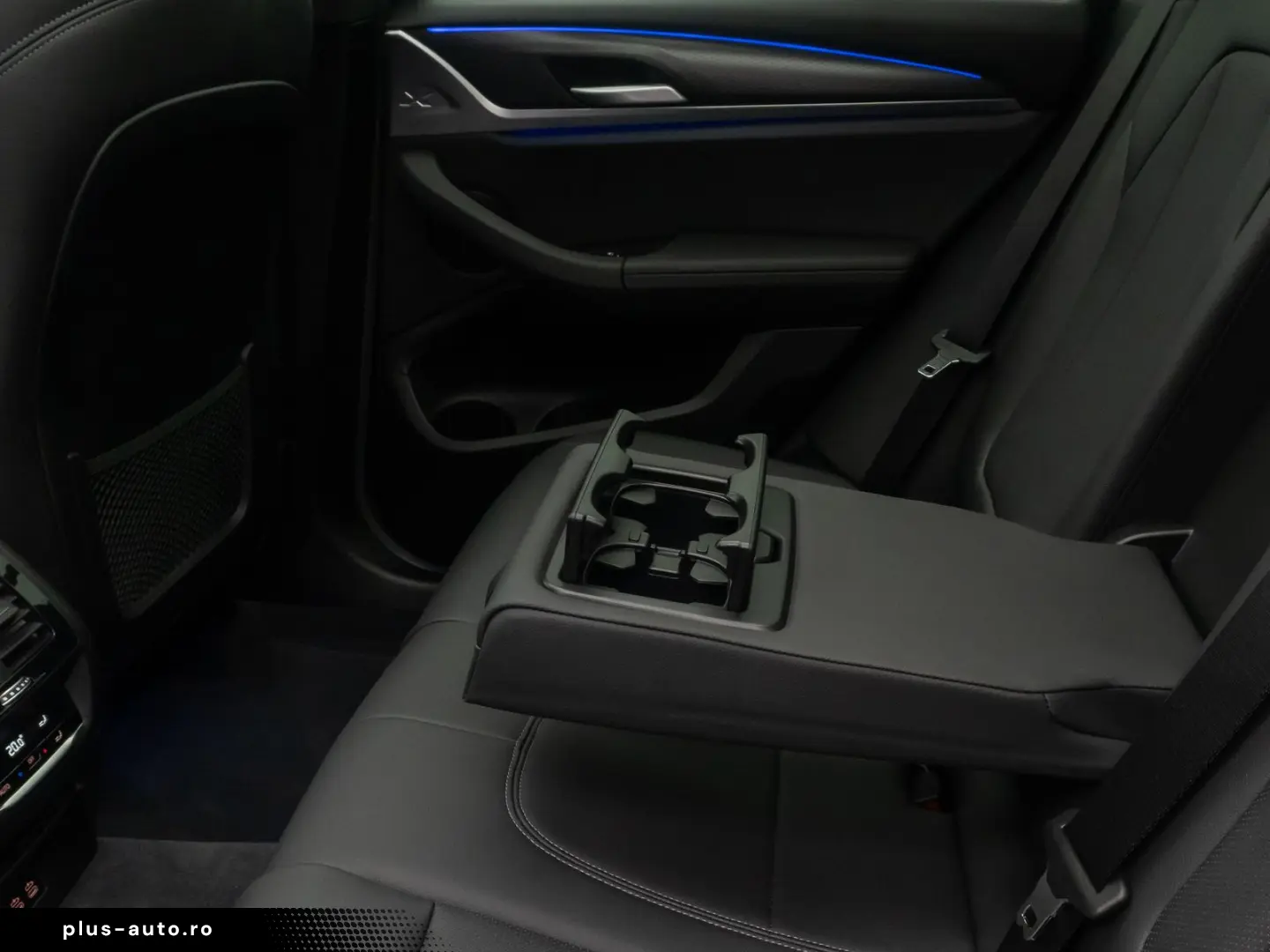 BMW X3 xD30i M Sport AHK Kamera DAB HUD Panorama 20