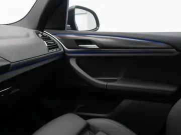 BMW X3 xD30i M Sport AHK Kamera DAB HUD Panorama 20