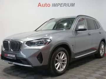 BMW X3 xDrive 20 i  PANO LEDER LASER