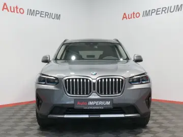 BMW X3 xDrive 20 i  PANO LEDER LASER