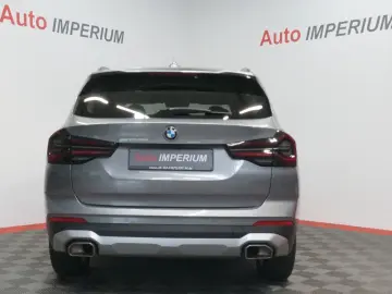 BMW X3 xDrive 20 i  PANO LEDER LASER