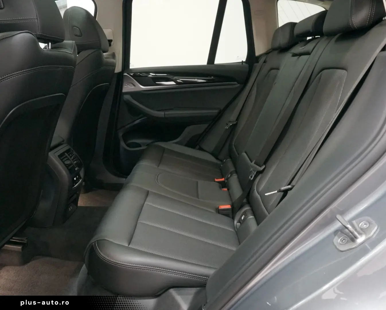 BMW X3 xDrive 20 i  PANO LEDER LASER