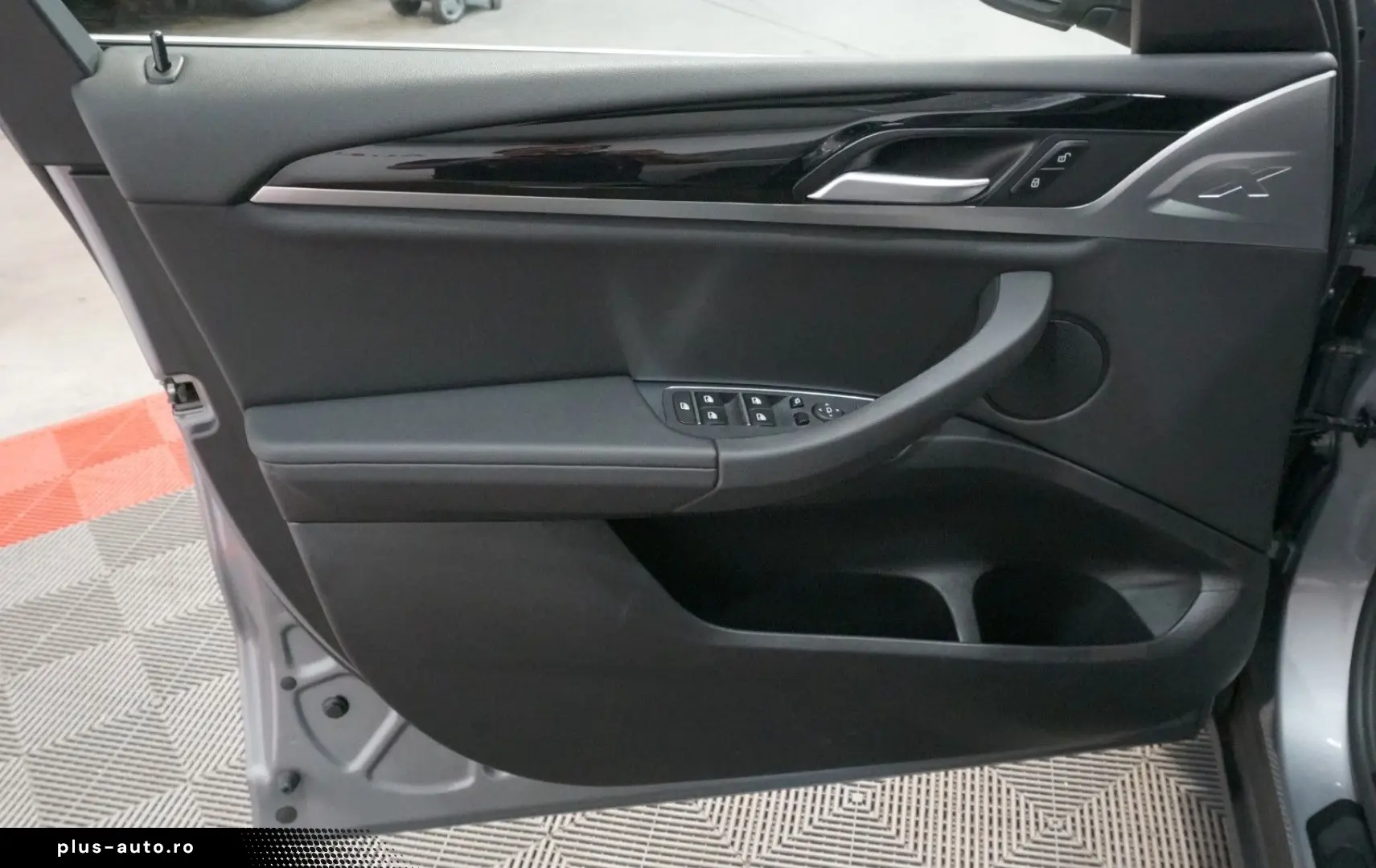 BMW X3 xDrive 20 i  PANO LEDER LASER