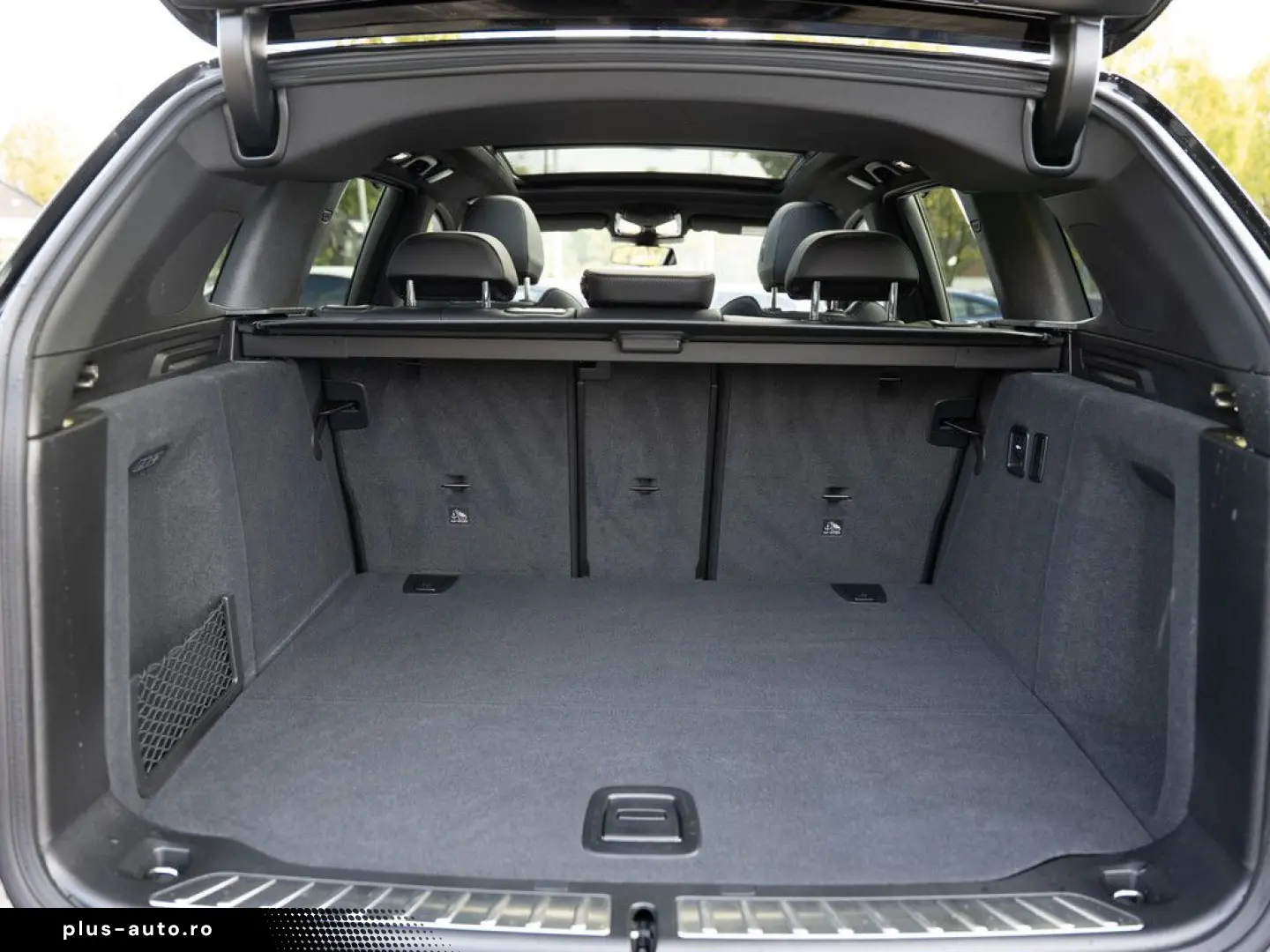 BMW X3 xDrive 30i M-Sport FACEL. PANO AHK HUD 360