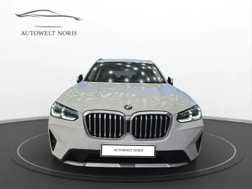 BMW X3 XDRIVE LASER HUD 61TKM PANORAMA KAMERA SHZ