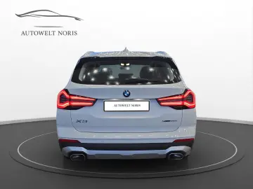 BMW X3 XDRIVE LASER HUD 61TKM PANORAMA KAMERA SHZ