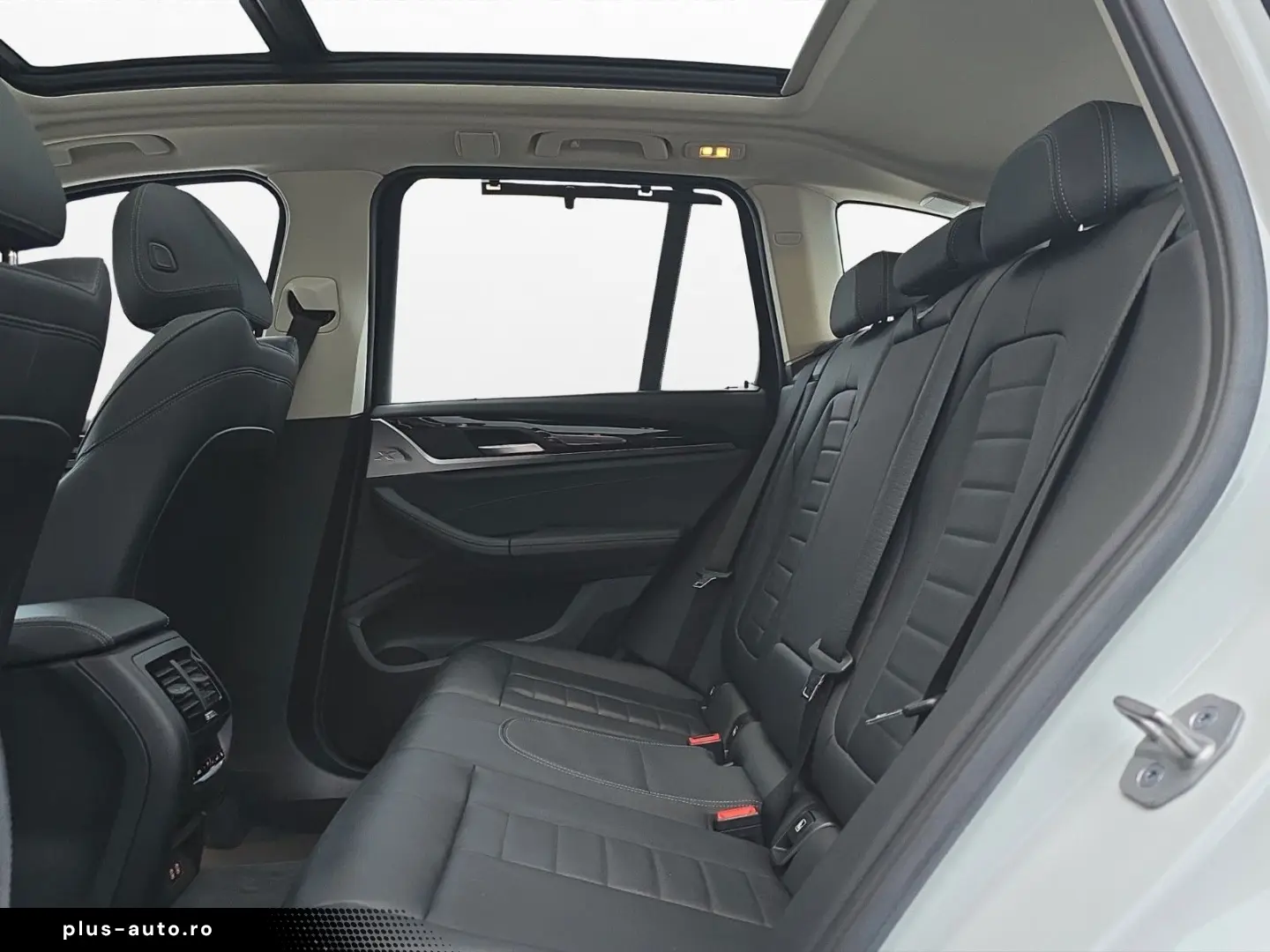 BMW X3 XDRIVE LASER HUD 61TKM PANORAMA KAMERA SHZ