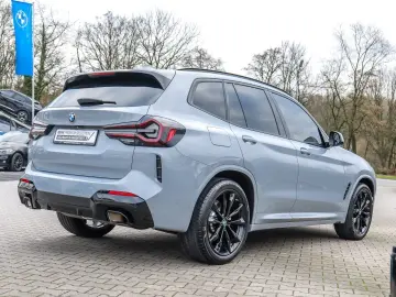 BMW X3 xDrive20i M Sport HUD PANO ACC AHK RFK NAVI