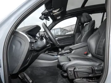 BMW X3 xDrive20i M Sport HUD PANO ACC AHK RFK NAVI