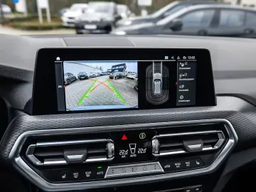 BMW X3 xDrive20i M Sport HUD PANO ACC AHK RFK NAVI