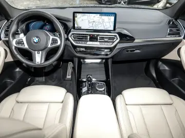 BMW X3 xDrive30i M Sport HUD PANO ACC AHK RFK LM