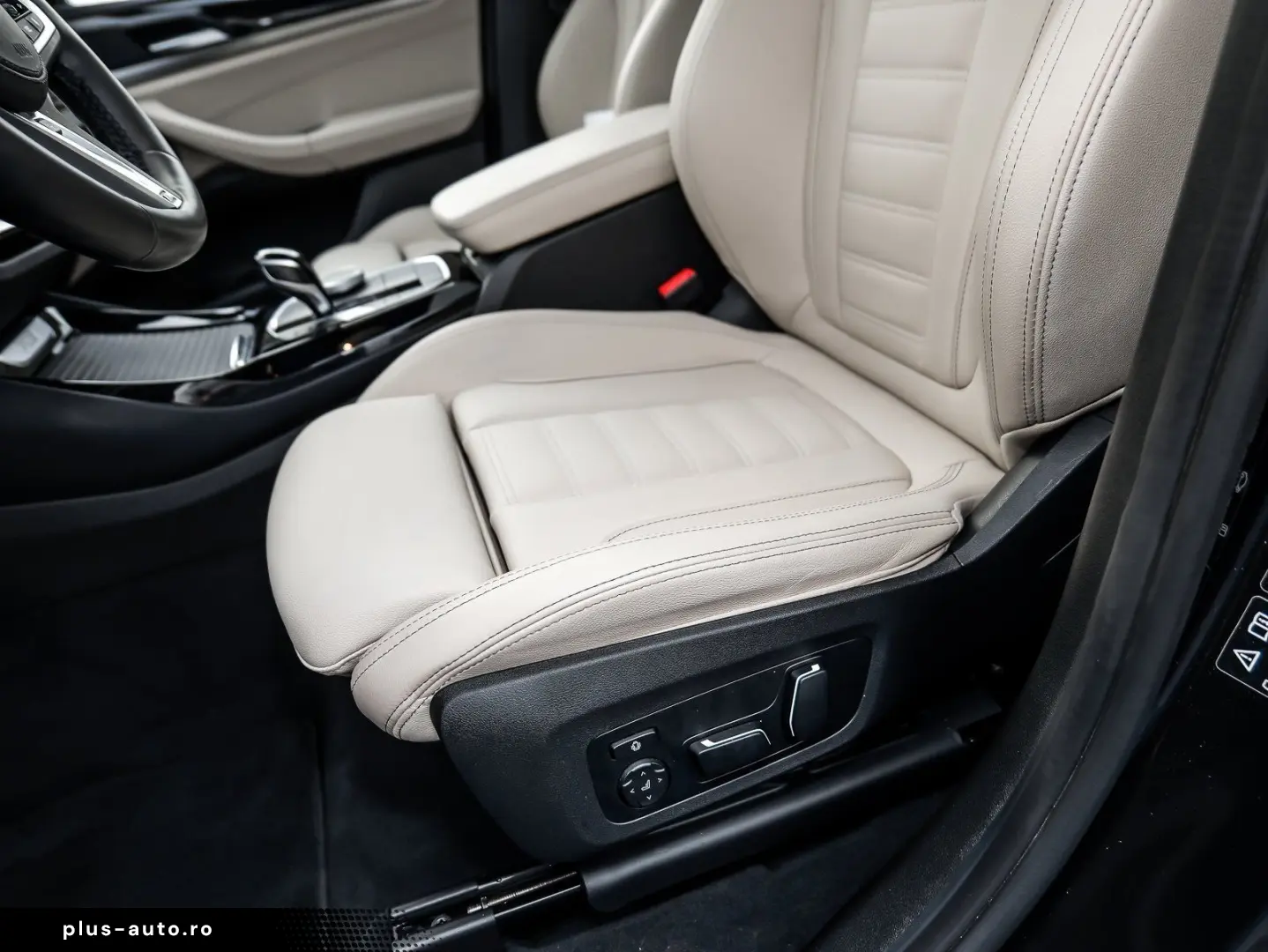 BMW X3 xDrive30i M Sport HUD PANO ACC AHK RFK LM