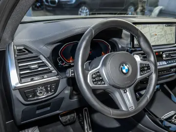 BMW X3 xDrive30i M Sport HUD PANO ACC AHK RFK NAVI