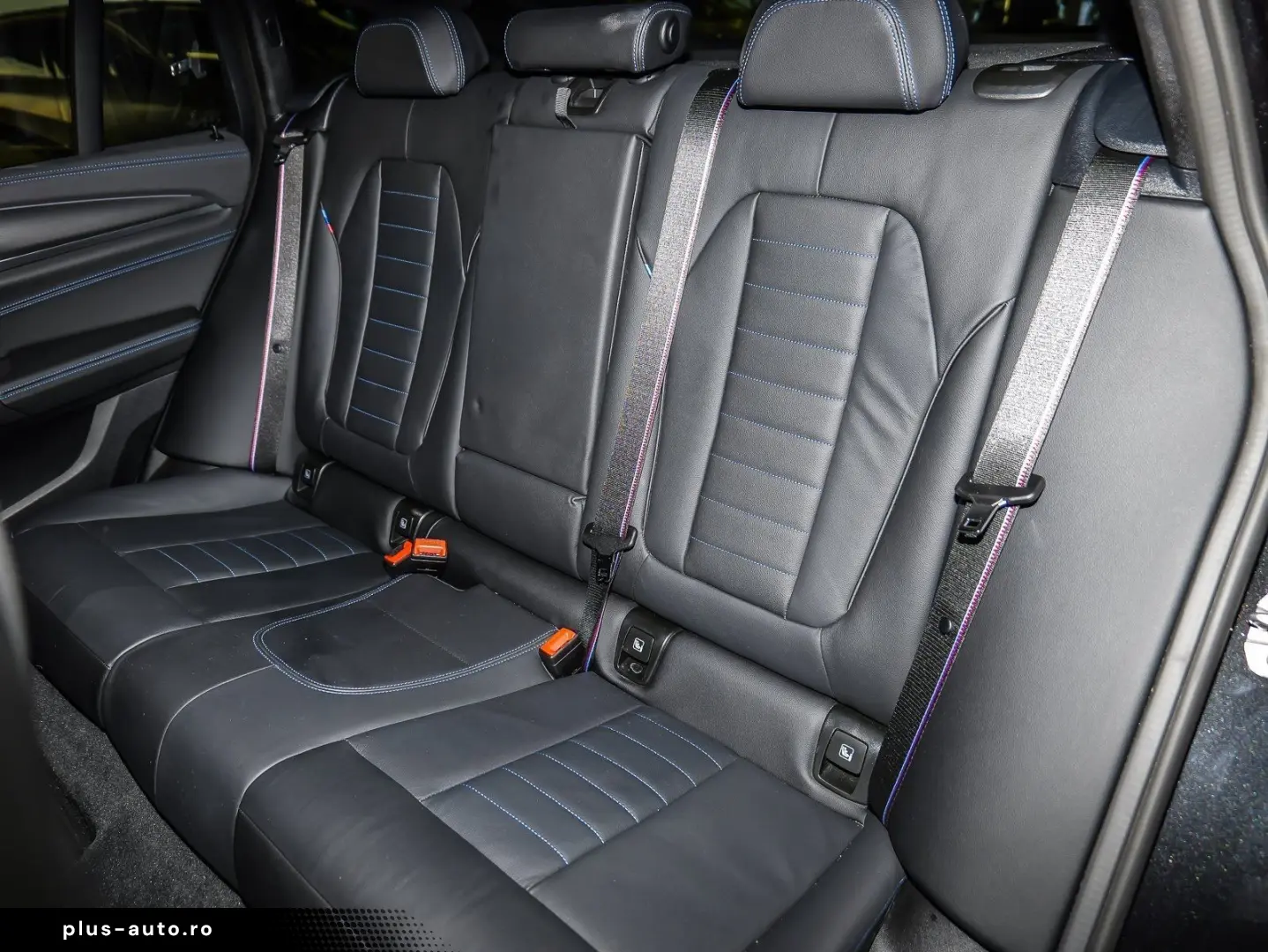 BMW X4 xDrive20i M Sport HUD PANO ACC RFK NAVI LED