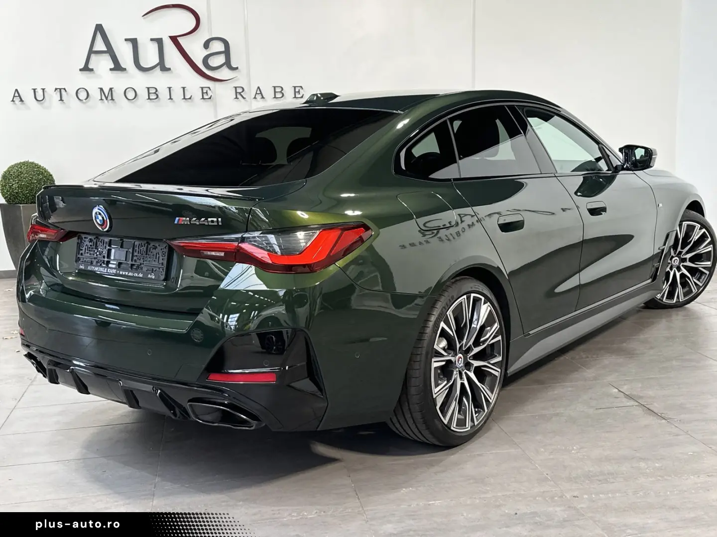 BMW M440i xDrive NAV LASER HEAD-UP GLASDACH 360  ACC