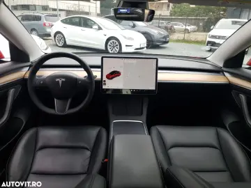 Tesla Model 3 RWD Hinterradantrieb