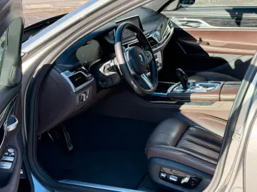 BMW 745 e Aut. 1 Hand - LED -M Sportpaket