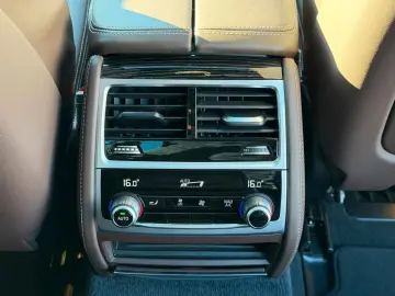 BMW 745 e Aut. 1 Hand - LED -M Sportpaket