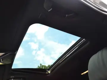 BMW 745 e   M-Sport   Massage   Aktiv.Lenk