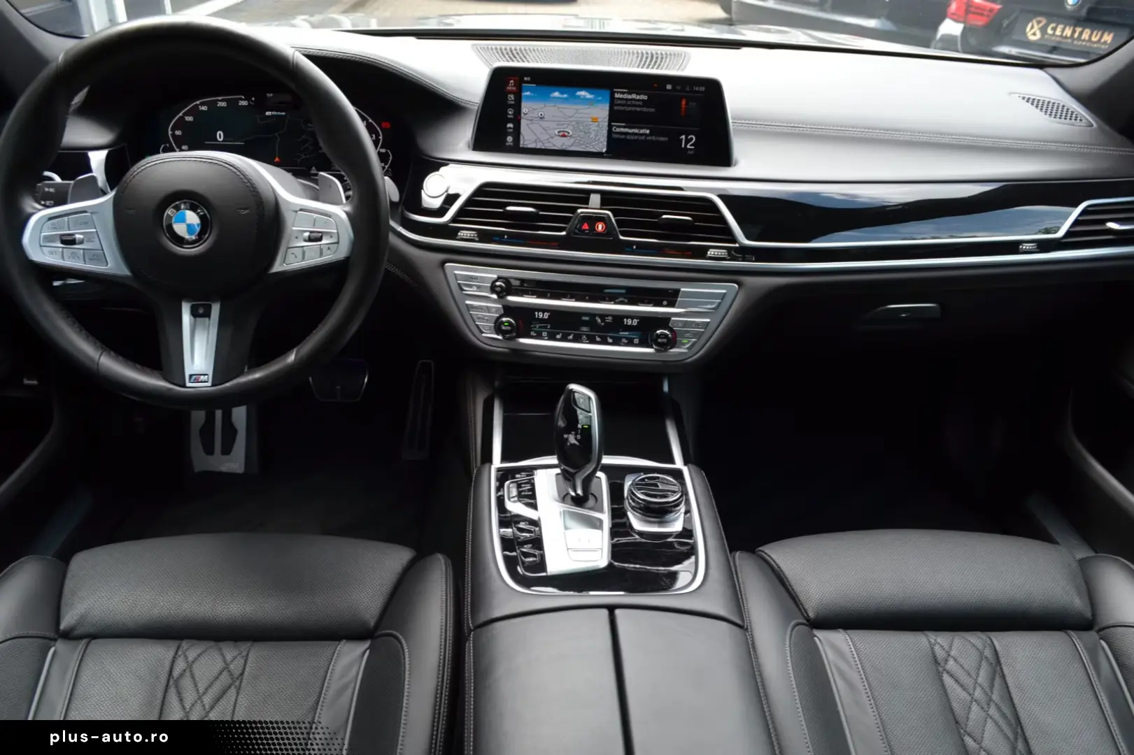 BMW 745 e   M-Sport   Massage   Aktiv.Lenk