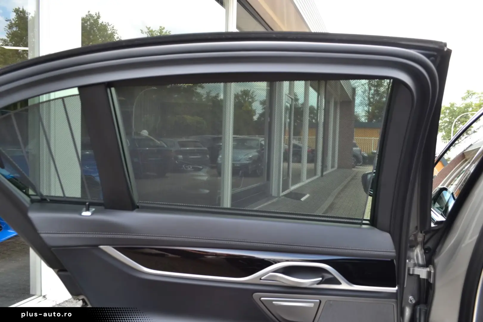 BMW 745 e   M-Sport   Massage   Aktiv.Lenk