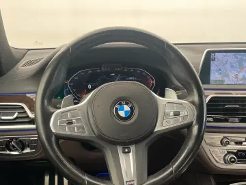 BMW 740 dA xDrive M-Sport Laser ACC 360