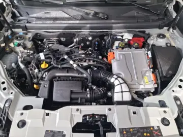 DACIA DUSTER 1.8 HEV 155 Extreme