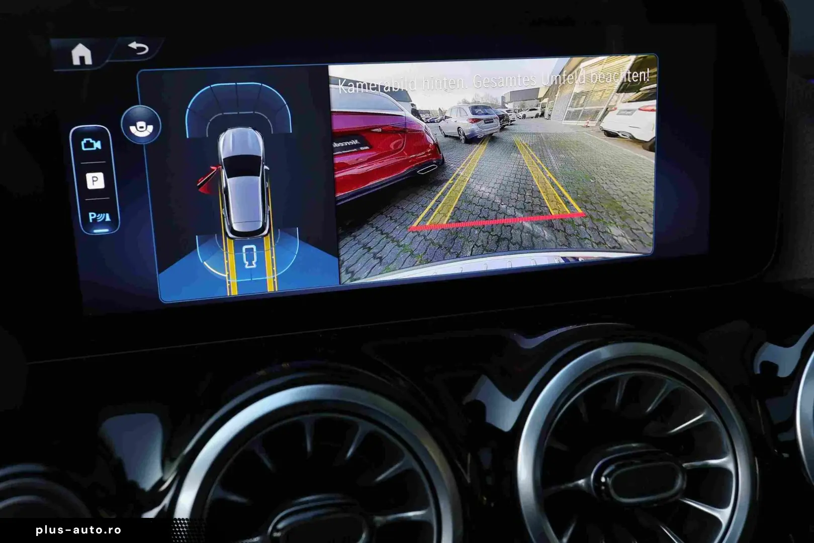 MERCEDES-BENZ GLA 180 AMG